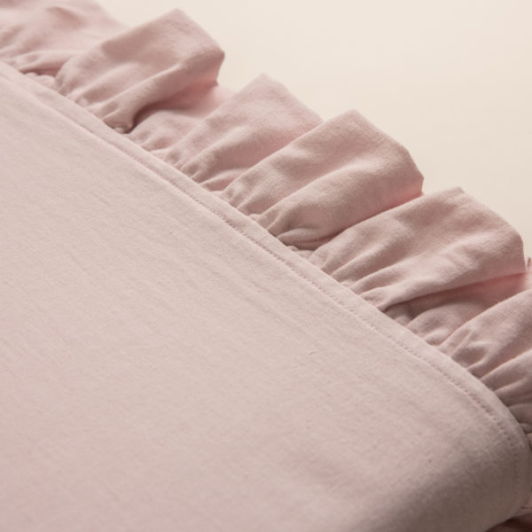 Completo lenzuola morbido cotone rosa rifinito con volant su sopra e federe